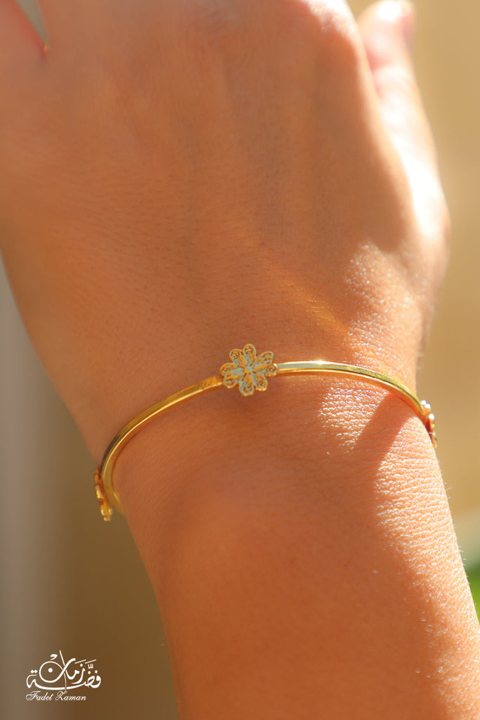 Hebron Flower Round Bracelet - Gold Plated