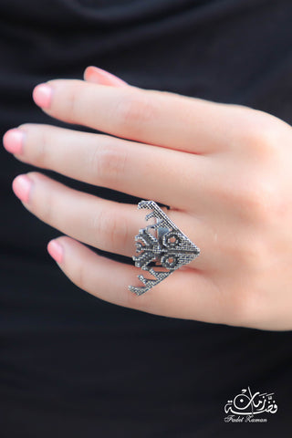 Amulet motifs Ring